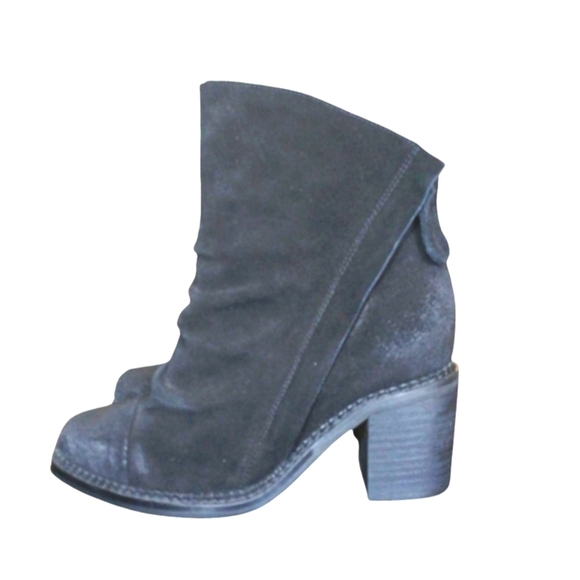 Seychelles Black Suede Ankle Boots Women's Heeled Booties size 7.5 - Picture 4 of 11